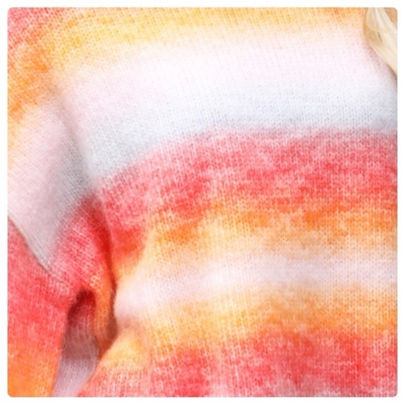 NWT Fuzzy sweater sizes small and medium - Picture 3 of 3